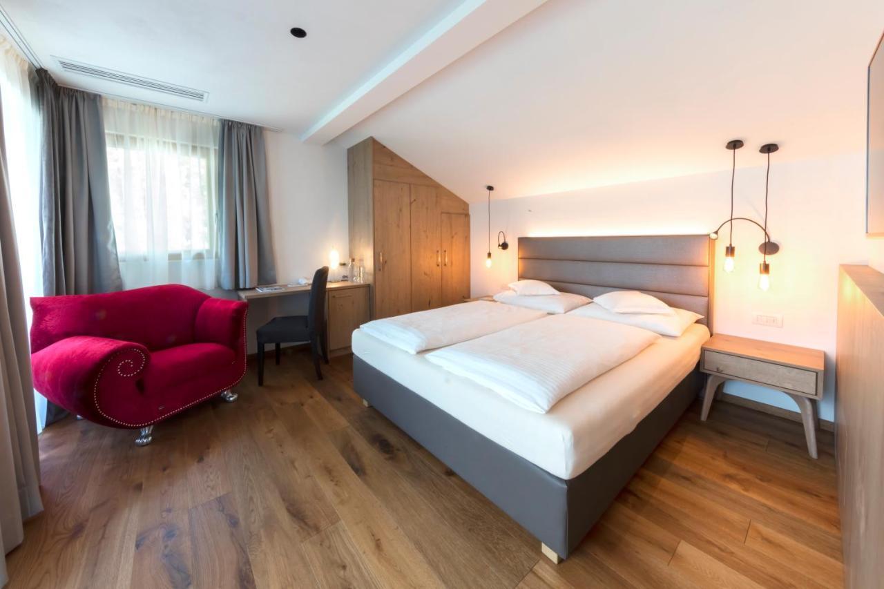 Hotel Schlosswirt سكين المظهر الخارجي الصورة