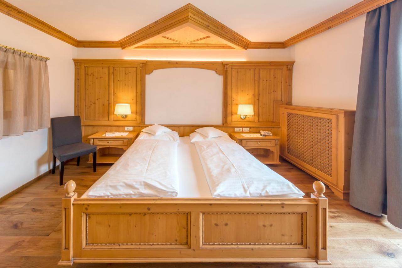 Hotel Schlosswirt سكين المظهر الخارجي الصورة