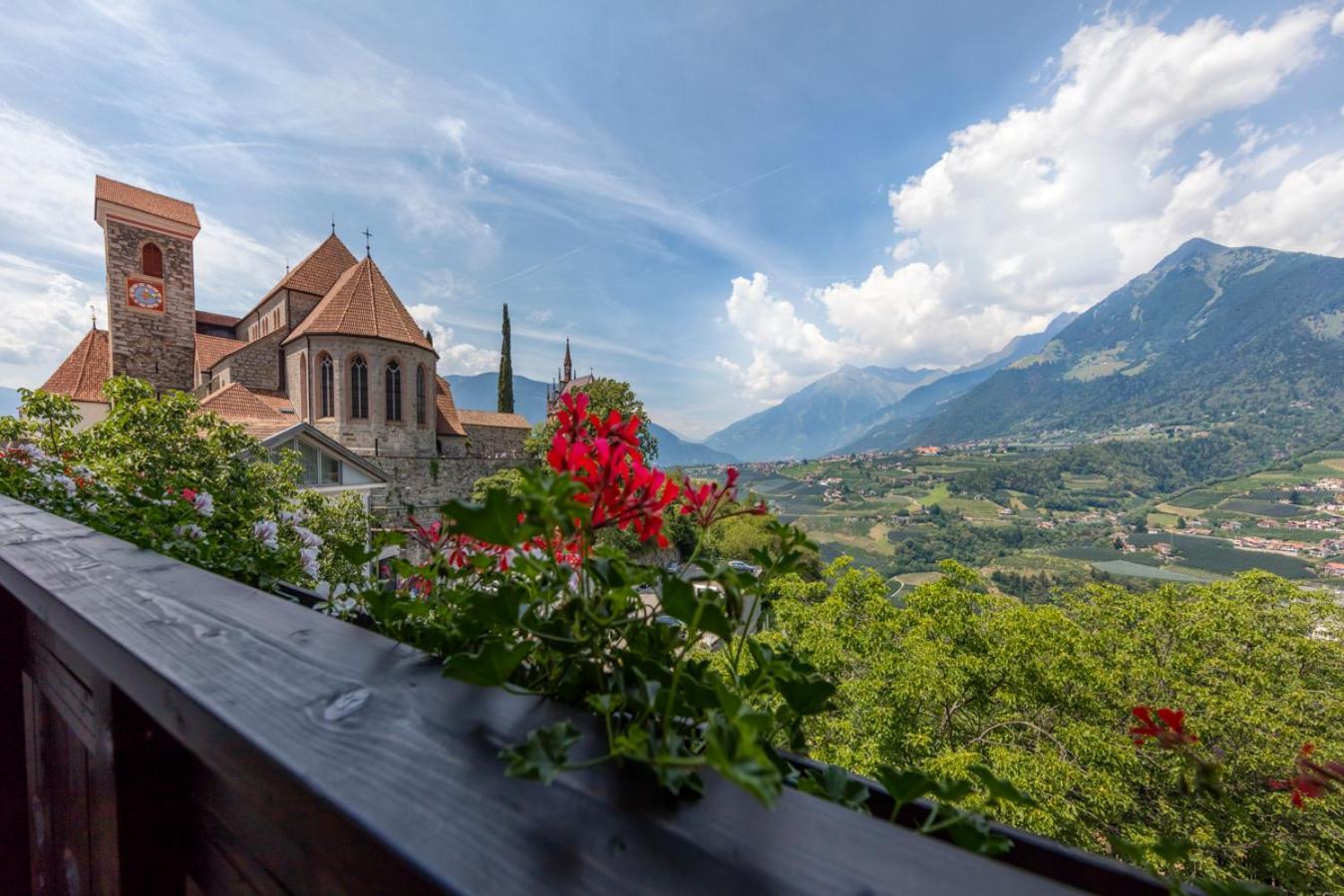 Hotel Schlosswirt سكين المظهر الخارجي الصورة