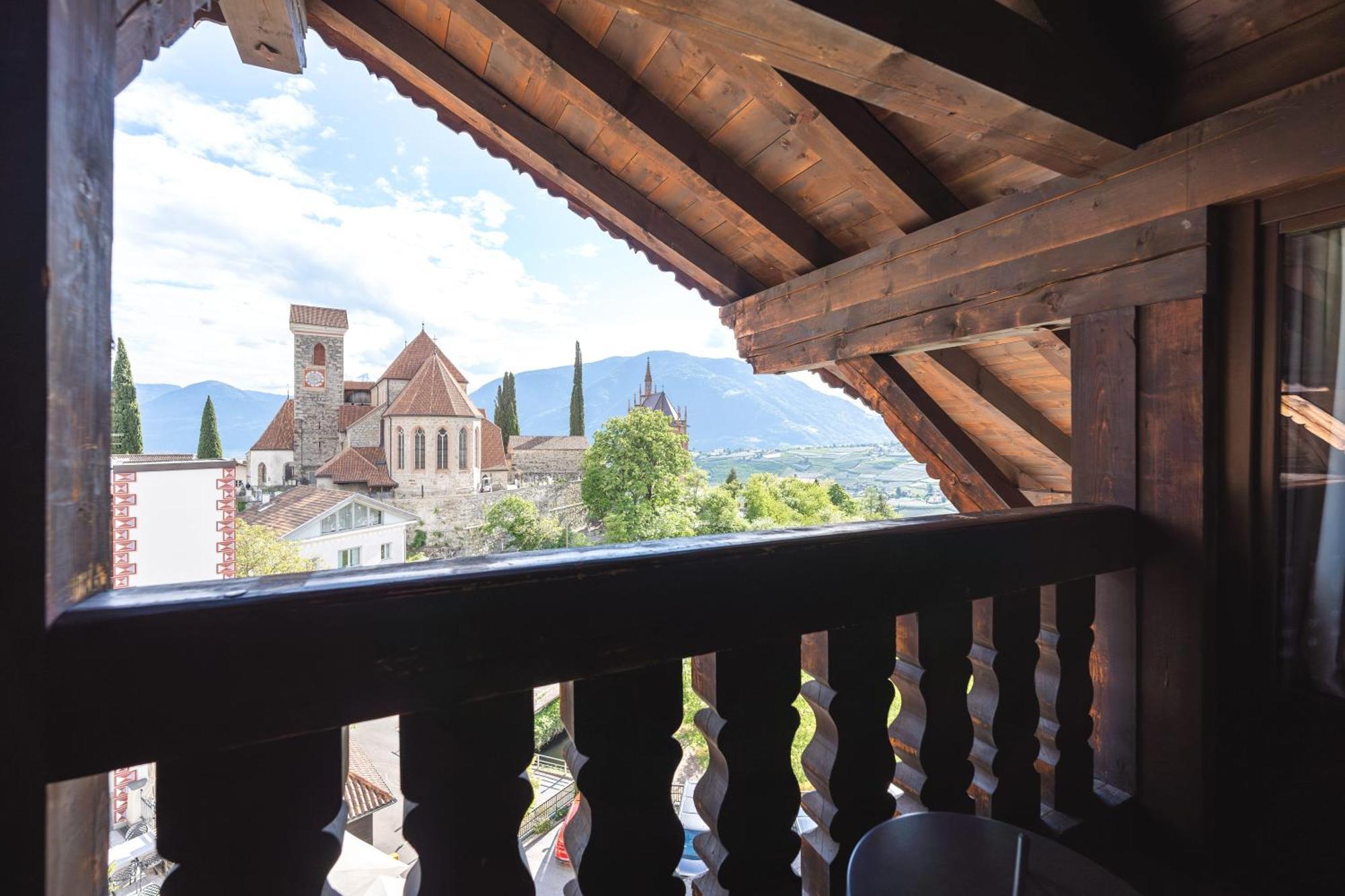 Hotel Schlosswirt سكين المظهر الخارجي الصورة