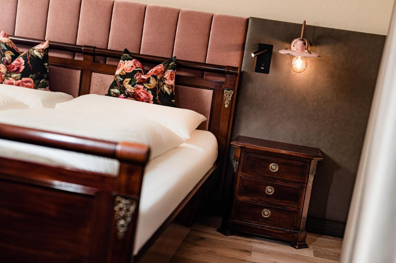Hotel Schlosswirt سكين المظهر الخارجي الصورة